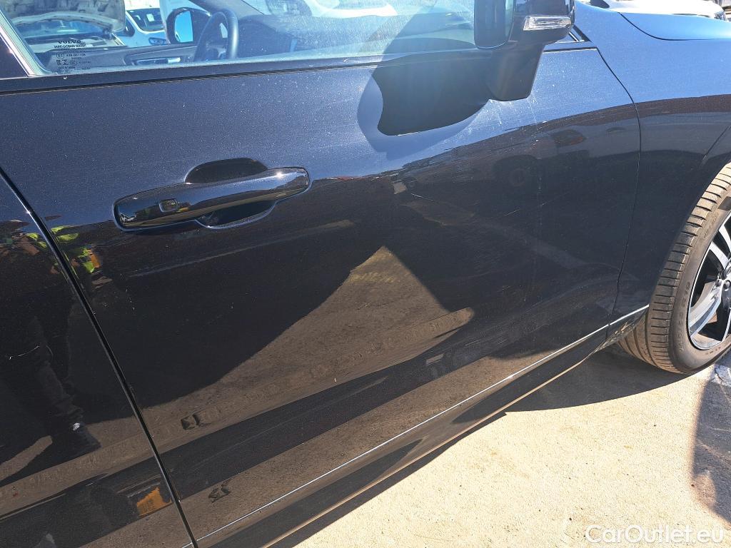  Volvo  XC60 VOLVO  / 2017 / 5P / todoterreno 2.0 T6 AWD Recharge R-Design Auto #27