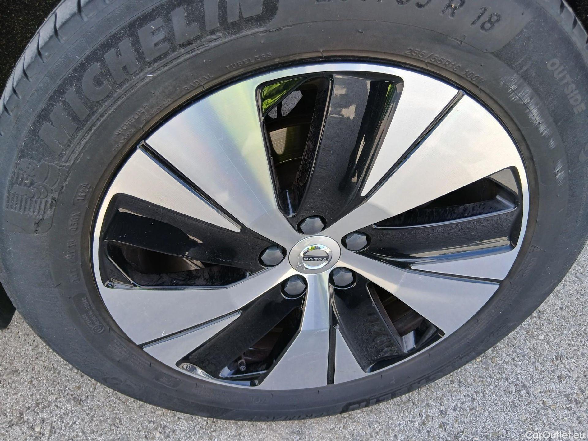  Volvo  XC 40 VOLVO XC40 / 2017 / 5P / todoterreno 1.5 T4 Twin Recharge Inscription Ex Auto #17