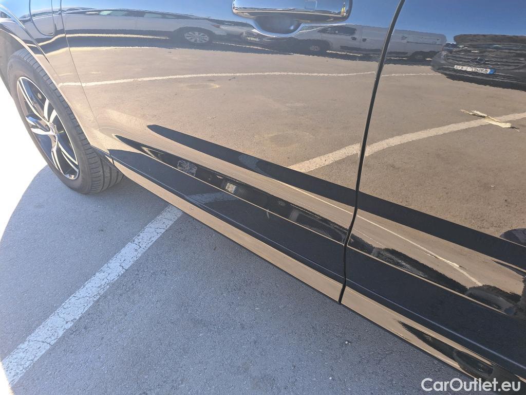  Volvo  XC60 VOLVO  / 2017 / 5P / todoterreno 2.0 T6 AWD Recharge R-Design Auto #16