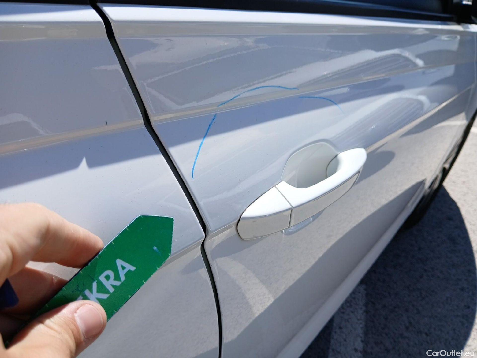  Volkswagen  Polo VOLKSWAGEN  / 2021 / 5P / berlina con portón Life 1.0 TSI 70kW (95CV) #28