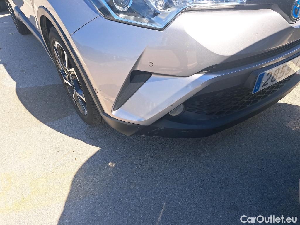  Toyota  C-HR TOYOTA  / 2016 / 5P / todoterreno 1.8 125H Advance (CX) #20