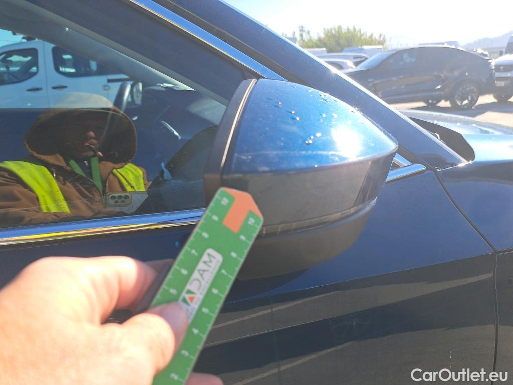  Skoda  Octavia SKODA  / 2020 / 5P / familiar Combi 2.0 TDI 110kW(150CV) DSG Ambition #34