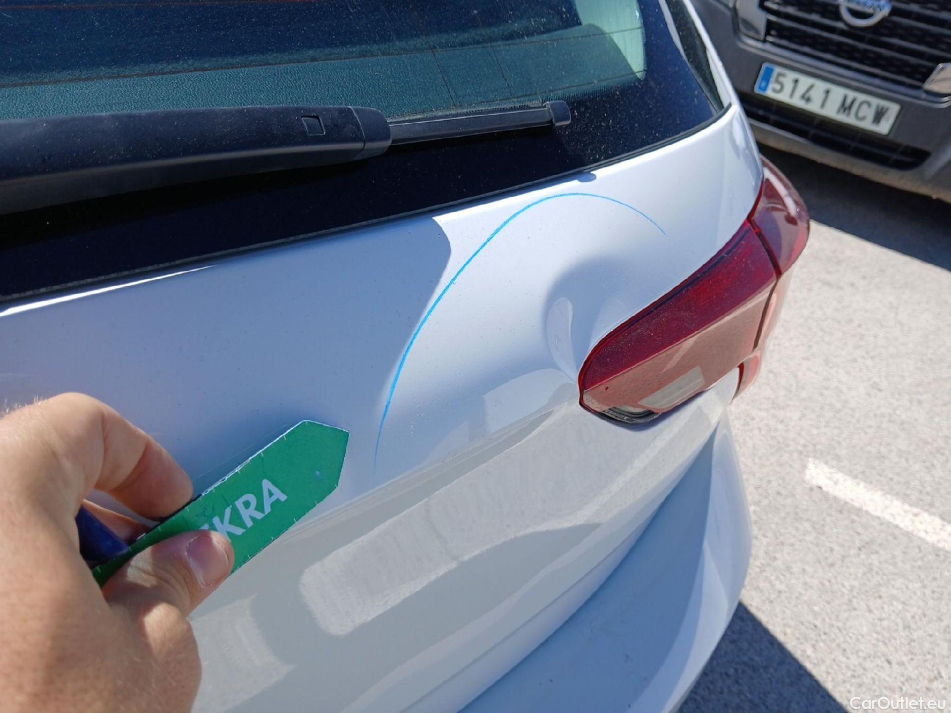  Volkswagen  Polo VOLKSWAGEN  / 2021 / 5P / berlina con portón Life 1.0 TSI 70kW (95CV) #22