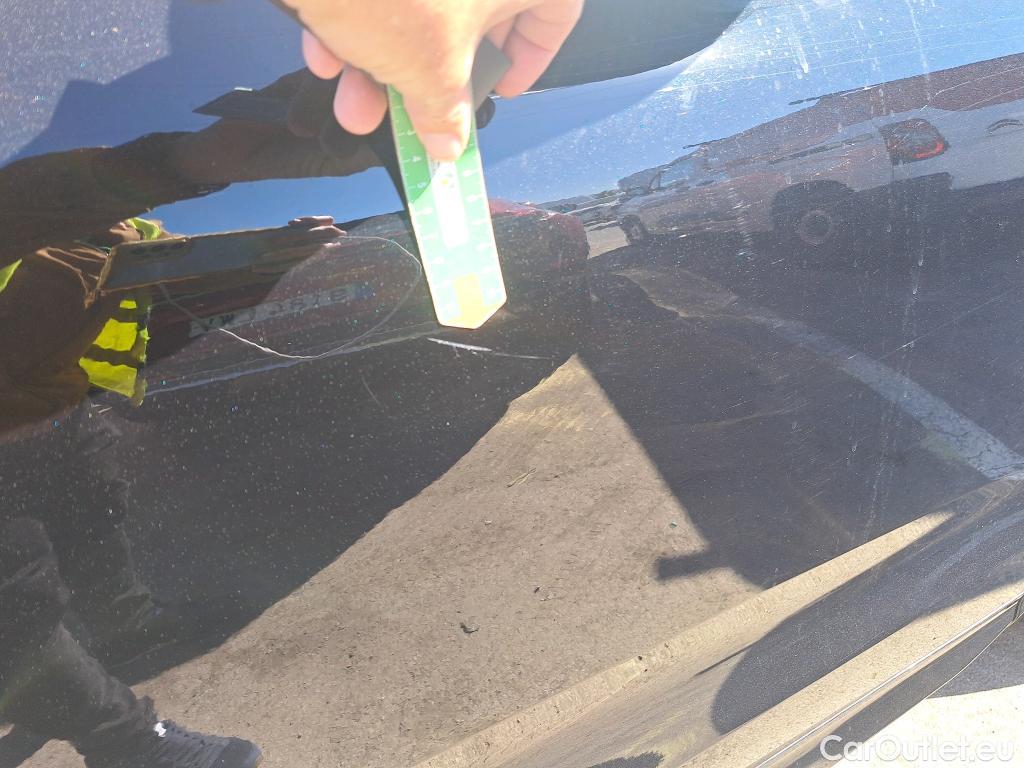  Volvo  XC60 VOLVO  / 2017 / 5P / todoterreno 2.0 T6 AWD Recharge R-Design Auto #28