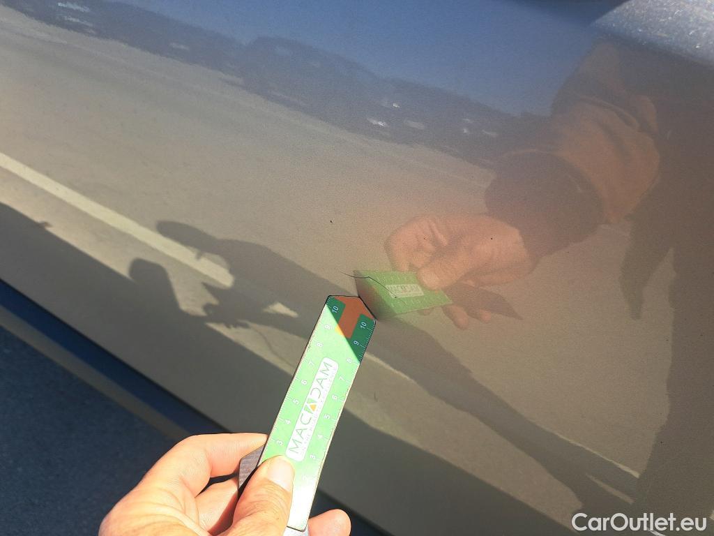  Toyota  C-HR TOYOTA  / 2016 / 5P / todoterreno 1.8 125H Advance (CX) #17