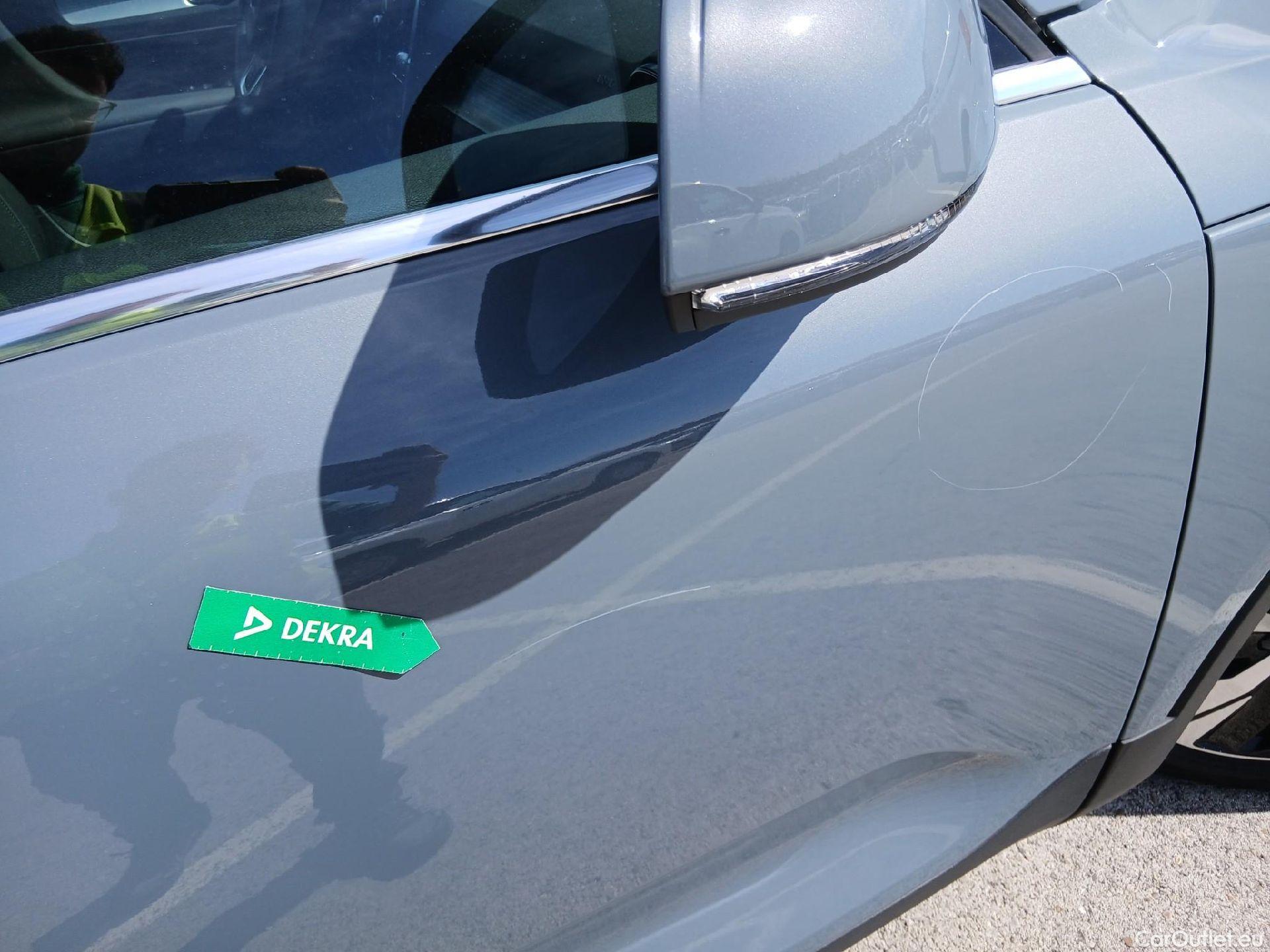  Volvo  XC 40 VOLVO XC40 / 2017 / 5P / todoterreno 1.5 T4 Twin Recharge Inscription Ex Auto #39