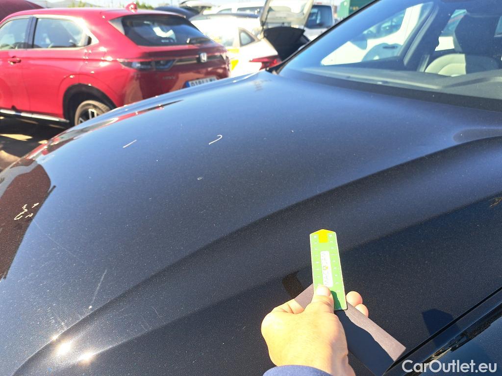  Volvo  XC60 VOLVO  / 2017 / 5P / todoterreno 2.0 T6 AWD Recharge R-Design Auto #5