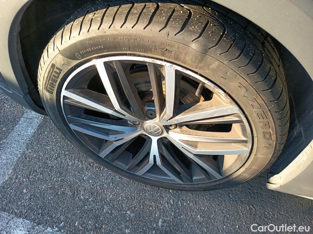  Volkswagen  Passat VOLKSWAGEN  / 2019 / 5P / familiar Alltrack 2.0 TDI 140kW (190CV) 4Mot DSG #11