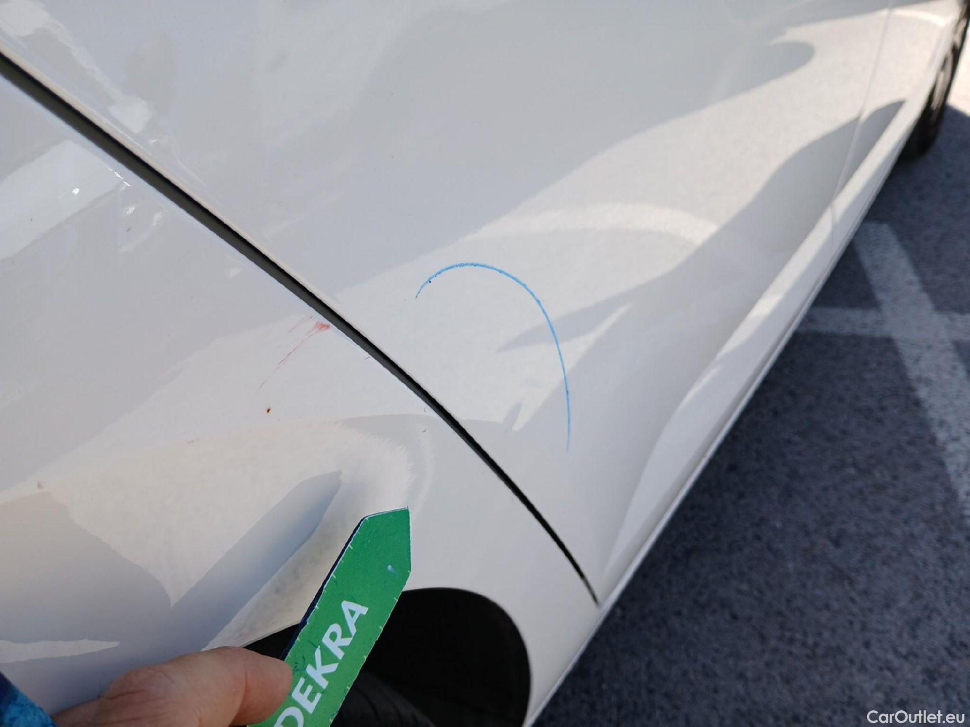  Volkswagen  Polo VOLKSWAGEN  / 2021 / 5P / berlina con portón Life 1.0 TSI 70kW (95CV) #25