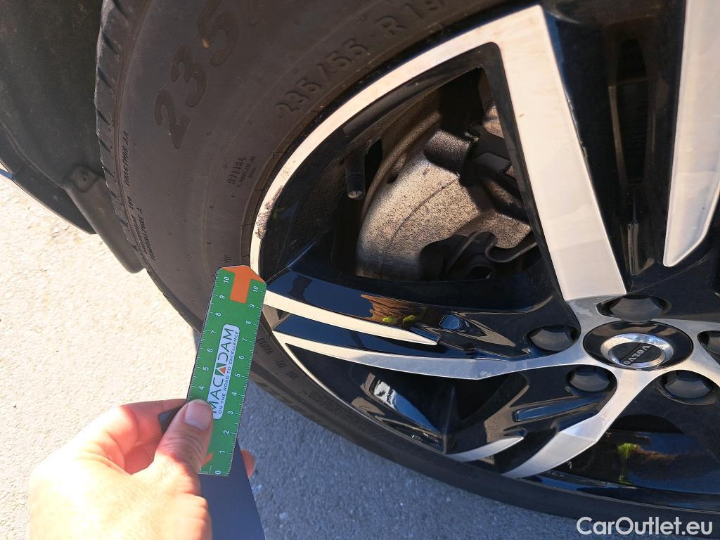  Volvo  XC60 VOLVO  / 2017 / 5P / todoterreno 2.0 T6 AWD Recharge R-Design Auto #30