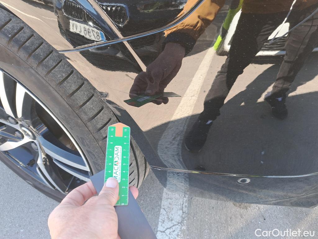  Volvo  XC60 VOLVO  / 2017 / 5P / todoterreno 2.0 T6 AWD Recharge R-Design Auto #18