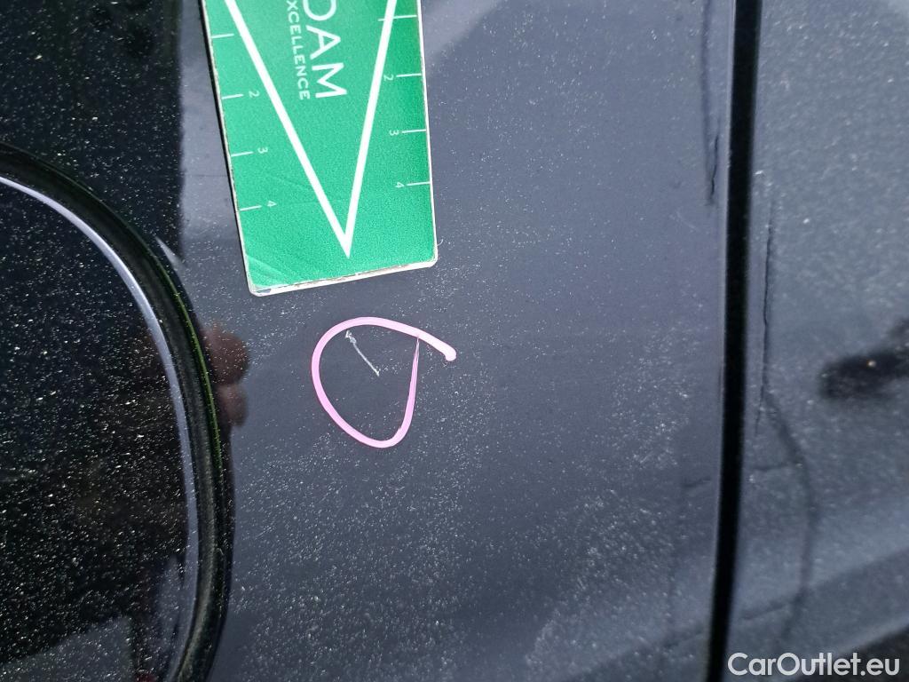  Volvo  XC60 VOLVO  / 2017 / 5P / todoterreno 2.0 B4 D AWD Momentum Pro Auto #36