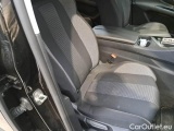  Peugeot  3008 PEUGEOT  / 2016 / 5P / SUV BLUEHDI 130 EAT8 SeS BUSINESS #121