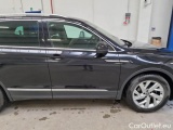  Volkswagen  Tiguan VOLKSWAGEN  / 2020 / 5P / SUV 2.0 TDI SCR 110KW ELEGANCE DSG #43