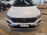  Volkswagen  T-ROC VOLKSWAGEN  / 2017 / 5P / SUV 2.0 TDI SCR BUSINESS BMT DSG #29