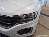  Volkswagen  T-ROC VOLKSWAGEN  / 2017 / 5P / SUV 2.0 TDI SCR BUSINESS BMT DSG #42