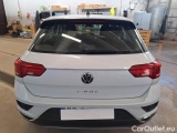  Volkswagen  T-ROC VOLKSWAGEN  / 2017 / 5P / SUV 2.0 TDI SCR BUSINESS BMT DSG #75