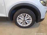  Volkswagen  T-ROC VOLKSWAGEN  / 2017 / 5P / SUV 2.0 TDI SCR BUSINESS BMT DSG #115