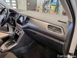  Volkswagen  T-ROC VOLKSWAGEN  / 2017 / 5P / SUV 2.0 TDI SCR BUSINESS BMT DSG #134