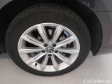  Volkswagen  Passat VOLKSWAGEN  / 2019 / 5P / STATION WAGON VAR. 2.0TDI SCR EVO 110KW BUSINESS DSG #71