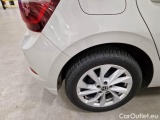  Volkswagen  Polo VOLKSWAGEN  / 2021 / 5P / BERLINA 1.0 TSI STYLE #33