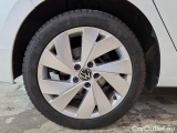  Volkswagen  Golf  VOLKSWAGEN / 2019 / 5P / BERLINA 2.0 TDI SCR 85KW STYLE DSG #18