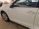  Volkswagen  Golf  VOLKSWAGEN / 2019 / 5P / BERLINA 2.0 TDI SCR 85KW LIFE DSG #77