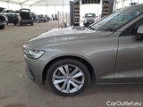  Volvo  V60 VOLVO  / 2018 / 5P / STATION WAGON D3 BUSINESS PLUS #92