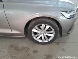  Volvo  V60 VOLVO  / 2018 / 5P / STATION WAGON D3 BUSINESS PLUS #104