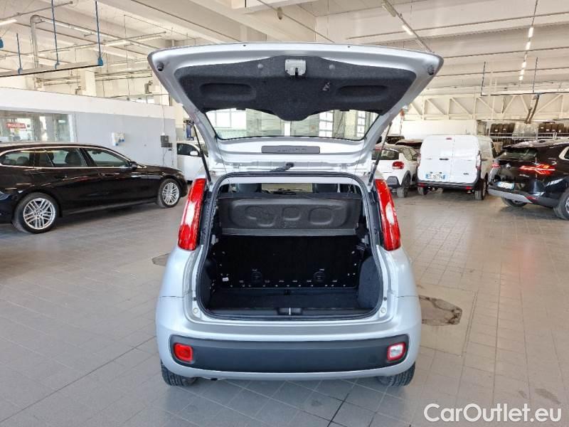  Fiat  Panda FIAT  / 2011 / 5P / BERLINA 1.2 69CV E6 EASY #5