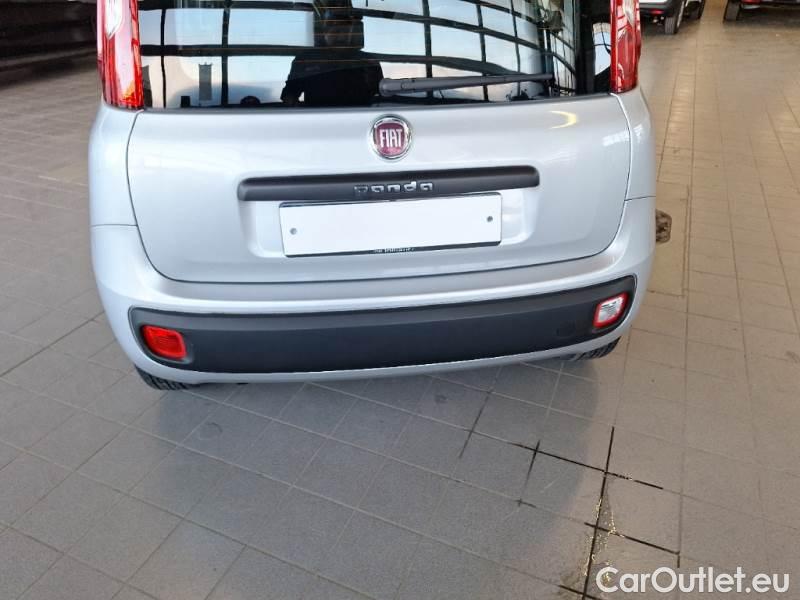  Fiat  Panda FIAT  / 2011 / 5P / BERLINA 1.2 69CV E6 EASY #31