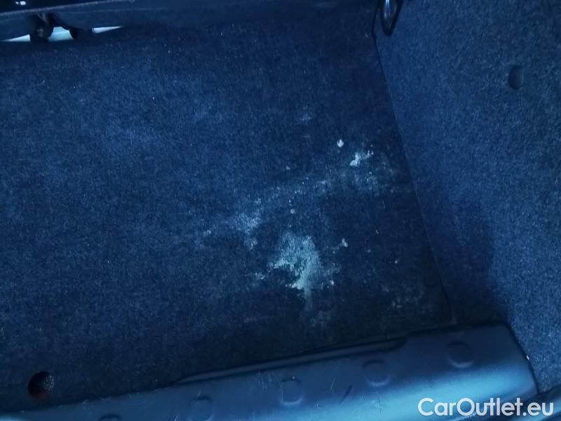  Fiat  Panda FIAT  / 2011 / 5P / BERLINA 1.2 69CV E6 EASY #63