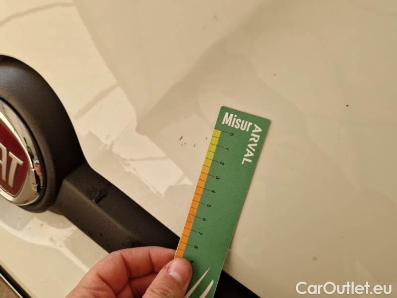  Fiat  Panda FIAT  / 2011 / 5P / BERLINA 1.2 69CV E6 EASY #31