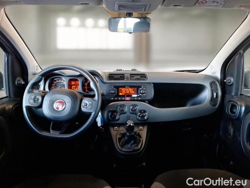  Fiat  Panda FIAT  / 2011 / 5P / BERLINA 1.2 69CV E6 EASY #3