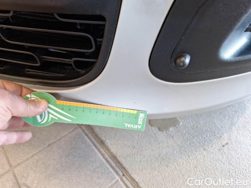  Fiat  Panda FIAT  / 2011 / 5P / BERLINA 1.2 69CV E6 EASY #28