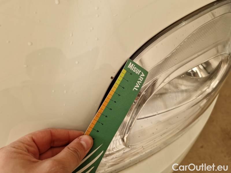  Fiat  Panda FIAT  / 2011 / 5P / BERLINA 1.2 69CV E6 EASY #30