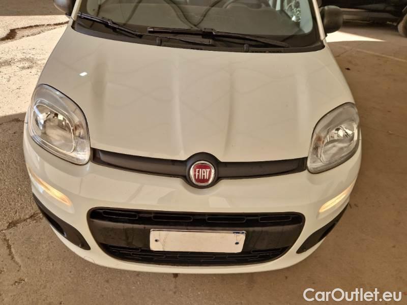  Fiat  Panda FIAT  / 2011 / 5P / BERLINA 1.2 69CV E6 EASY #29
