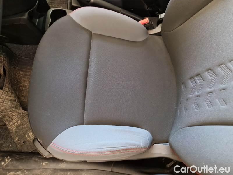  Fiat  Panda FIAT  / 2011 / 5P / BERLINA 1.2 69CV E6 EASY #12