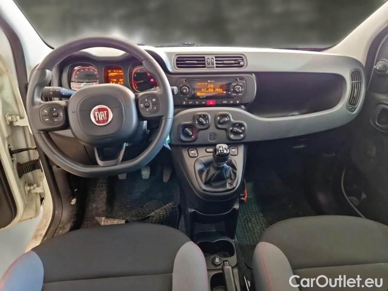  Fiat  Panda FIAT  / 2011 / 5P / BERLINA 1.2 69CV E6 EASY #3