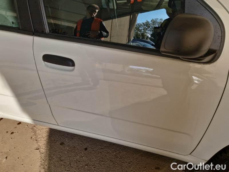  Fiat  Panda FIAT  / 2011 / 5P / BERLINA 1.2 69CV E6 EASY #37