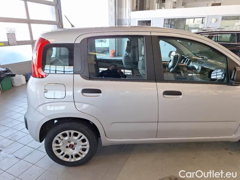  Fiat  Panda FIAT  / 2011 / 5P / BERLINA 1.2 69CV E6 EASY #29