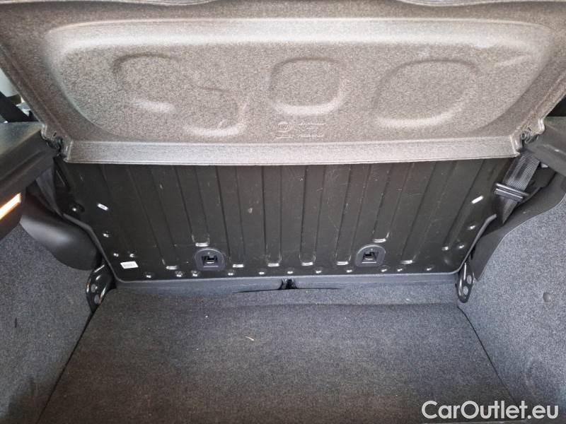  Fiat  Panda FIAT  / 2011 / 5P / BERLINA 1.2 69CV E6 EASY #54