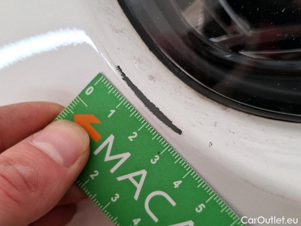  Citroen  C3  Société Feel 1.5 BlueHDI 100CV BVM5 E6dT #4