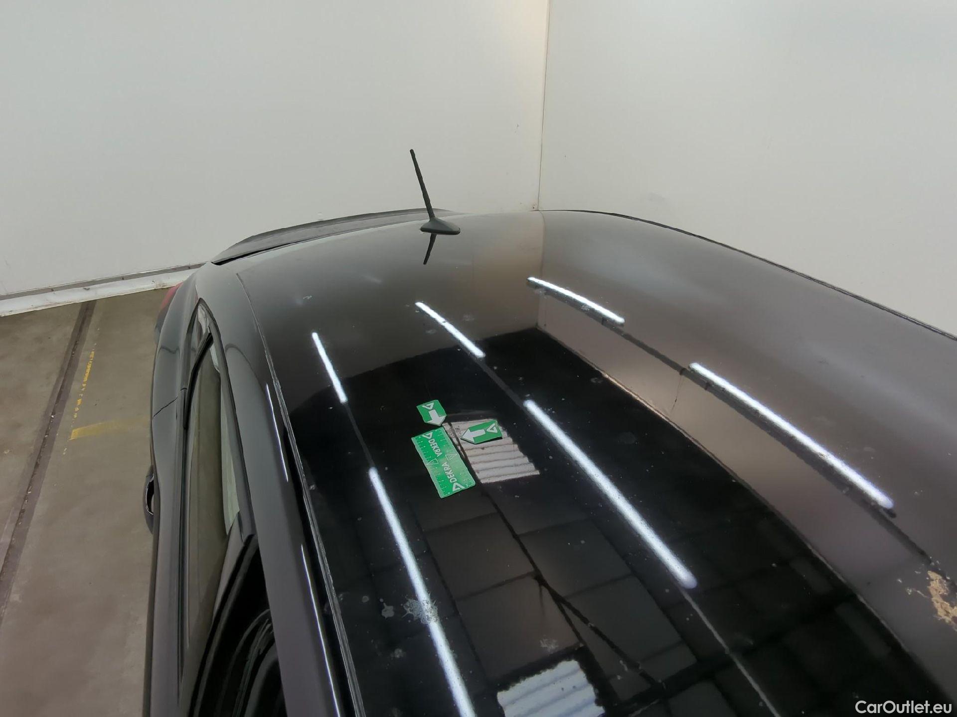  Citroen  C4  X Plus 1.2 PureTech 130CV BVA8 6E #1