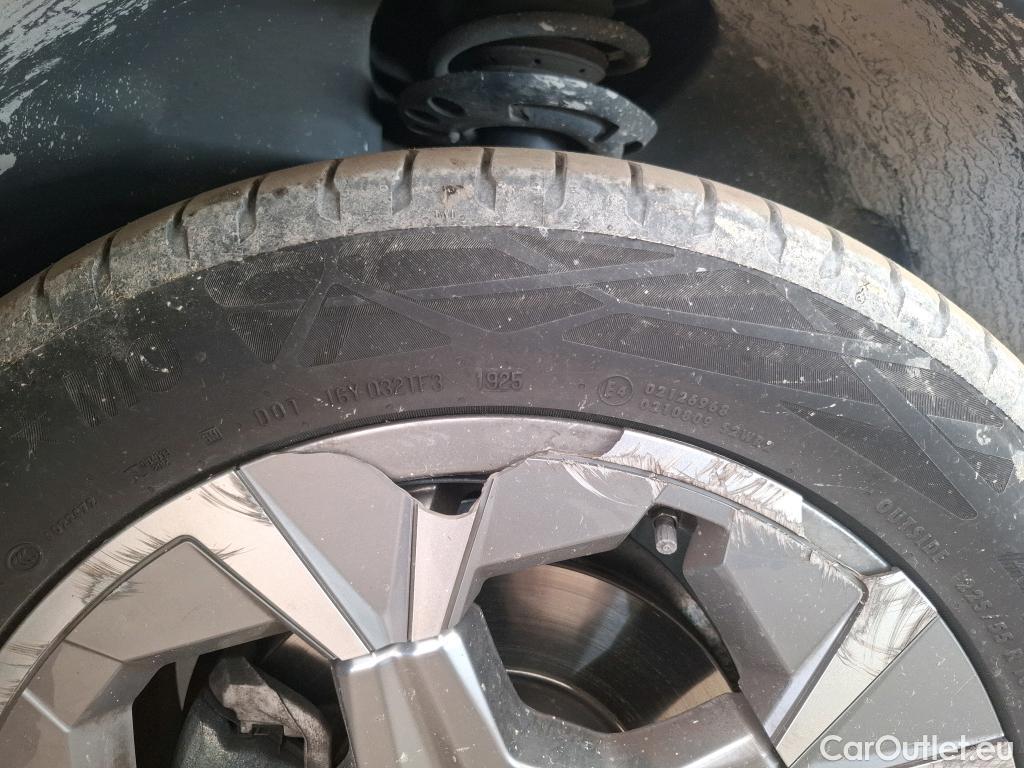  Bmw  X1 BMW  / 2022 / 5P / SUV sDrive18i xLine DKG7 #33