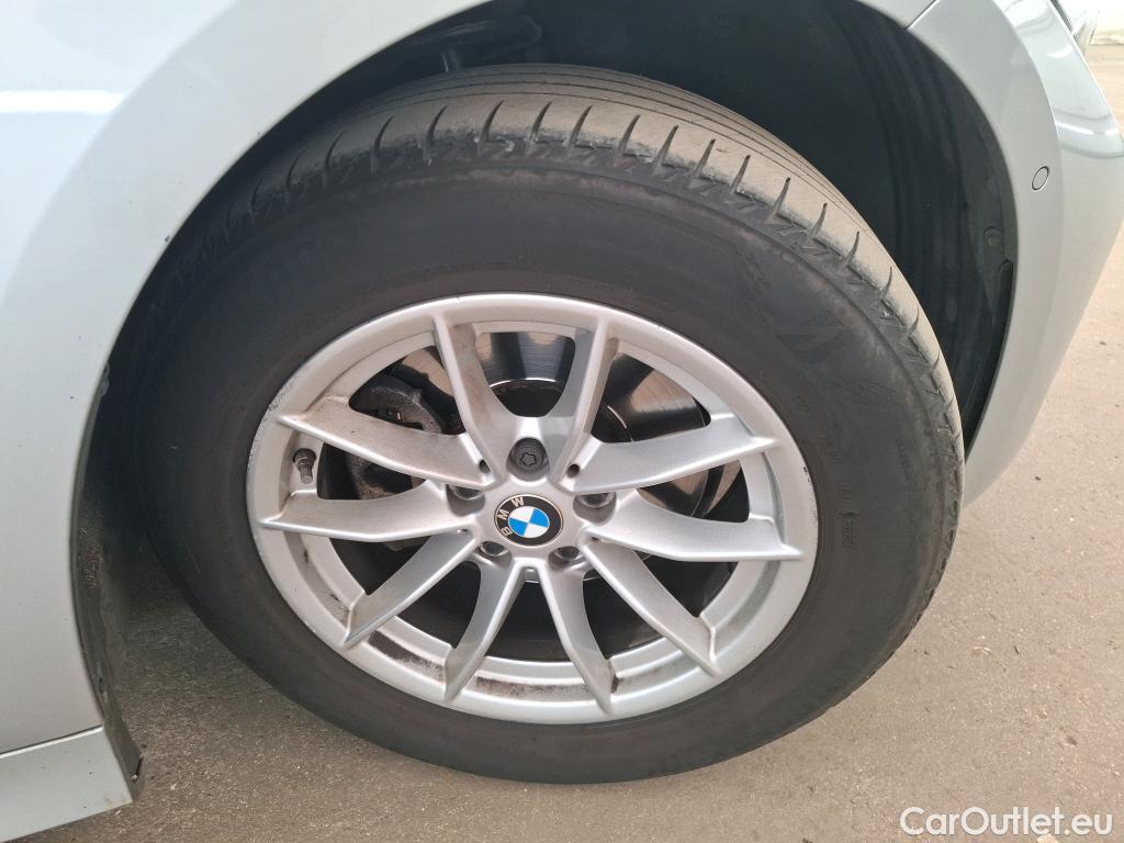  Bmw  Serie 3 BMW Série 3 Berline / 2018 / 4P / Berline 320d 190ch Business Design BVA8 #22