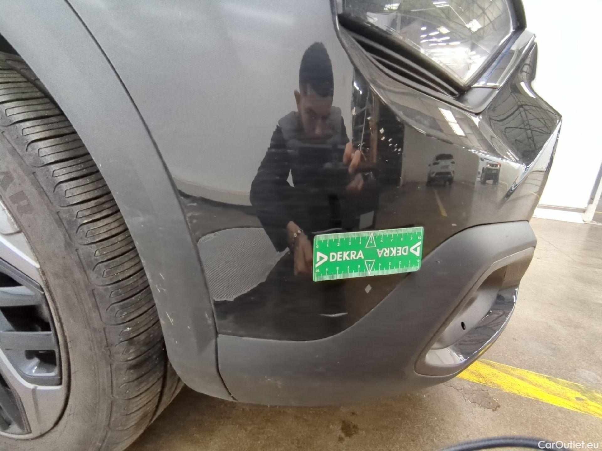  Citroen  C4 CITROEN  X / 2022 / 4P / Berline PureTech 130 S&S EAT8 Feel Pack #12