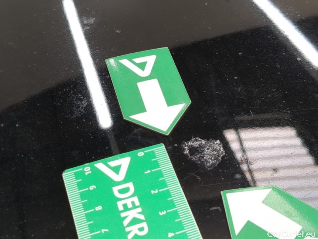  Citroen  C4  X Plus 1.2 PureTech 130CV BVA8 6E #3