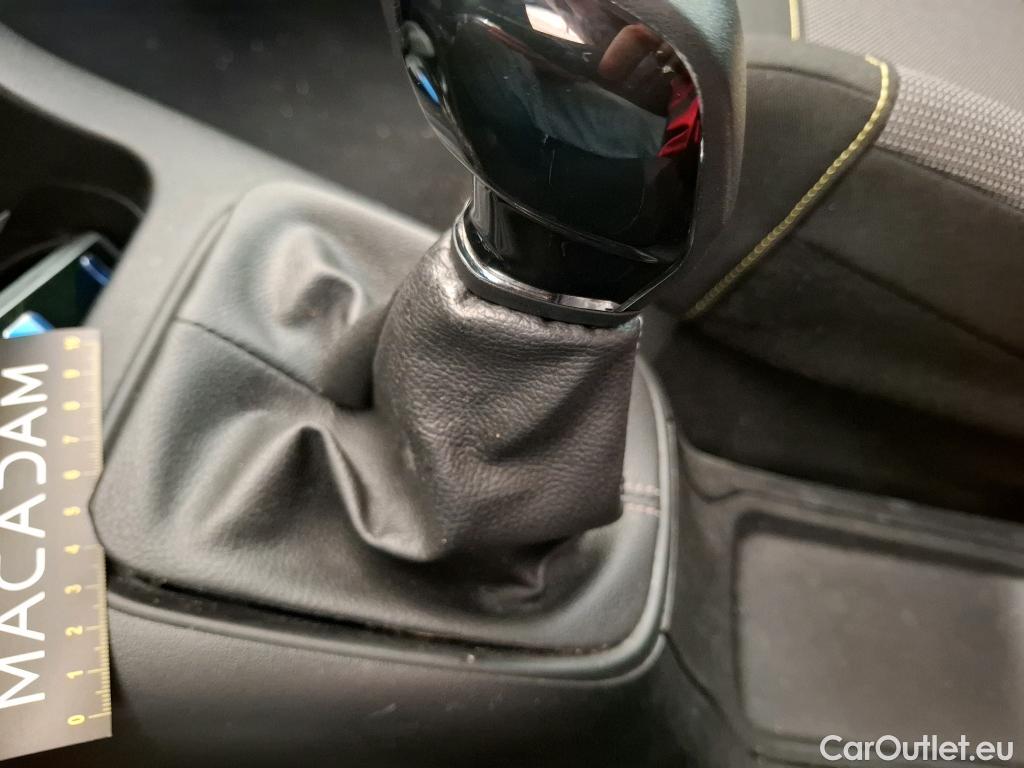  Citroen  C3  Feel Business 1.2 PureTech 80CV BVM5 E6d #2