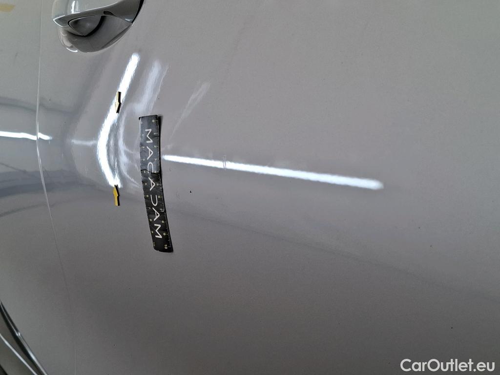  Bmw  Serie 3 BMW Série 3 Berline / 2018 / 4P / Berline 320d 190ch Business Design BVA8 #15